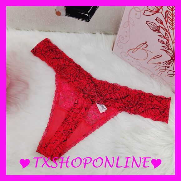 💗👙Victoria Secret red / black lace thong panty👙💗 - Picture 2 of 4